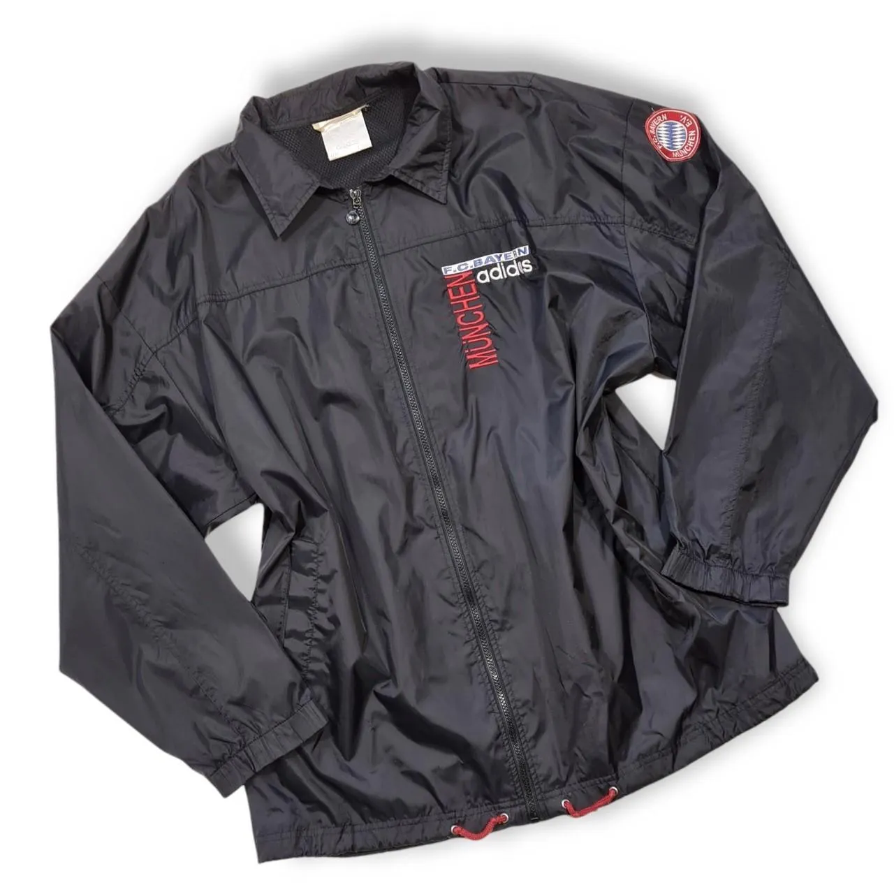 Adidas FC BAYERN MÜNCHEN Track Jacket Size Large Black with Multicolor Graphic Full Front Zipper Long Sleeve