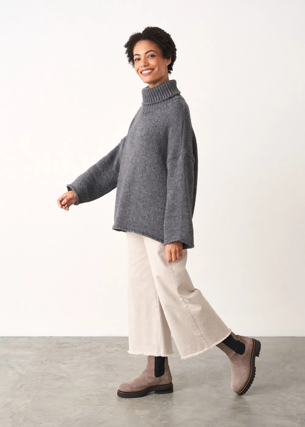 BRIAR CHUNKY ROLL NECK SWEATER - CHARCOAL
