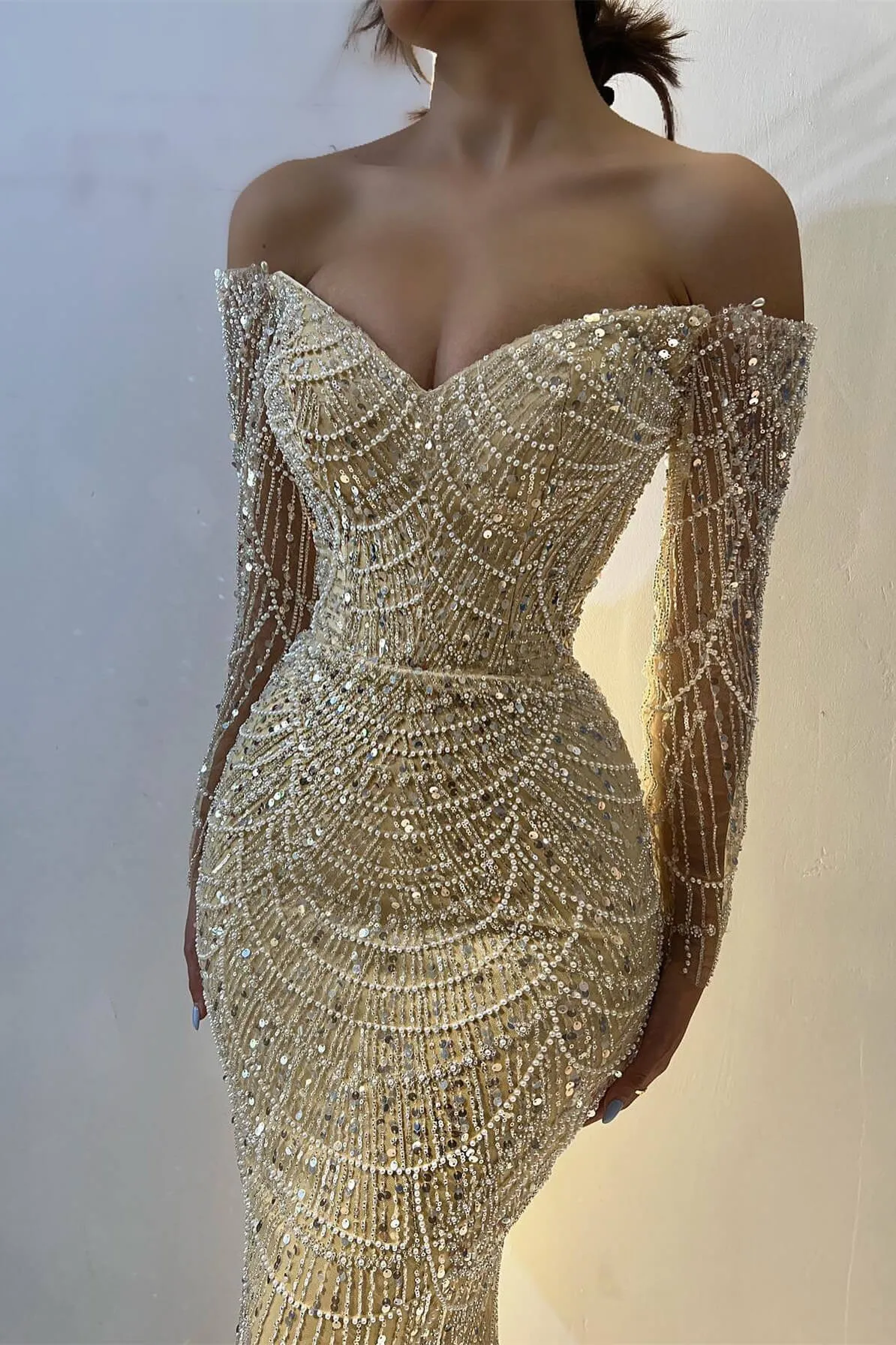 Chic Off-the-Shoulder Long Sleeves Prom Dress Mermaid Pearls With Beads