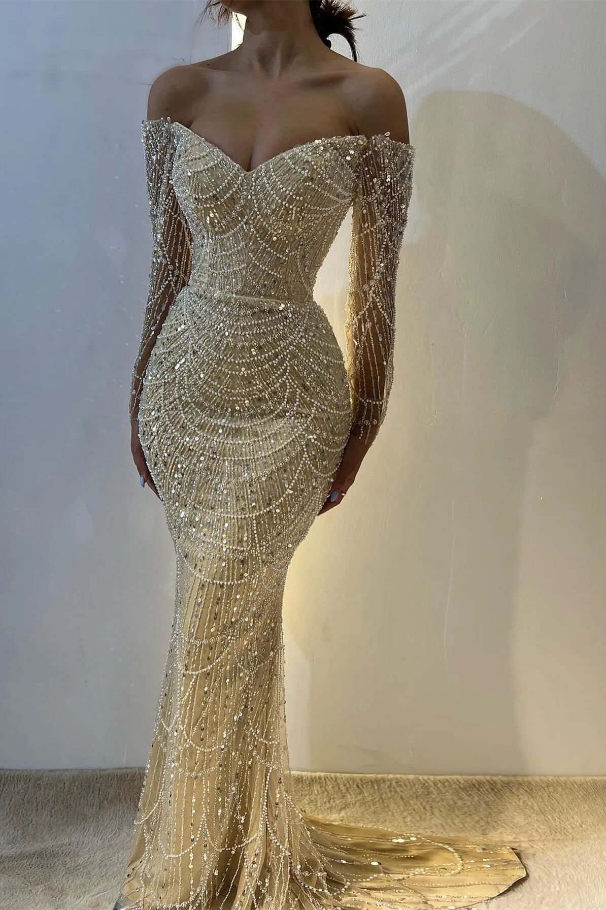 Chic Off-the-Shoulder Long Sleeves Prom Dress Mermaid Pearls With Beads