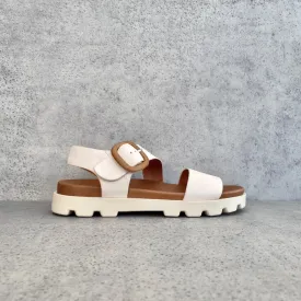 EOS Nira B - ONLINE ONLY