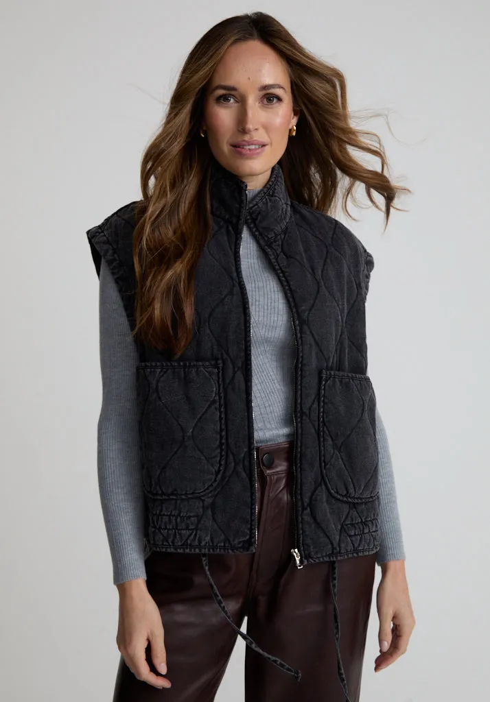 Evelyn Quilted High Neck Gilet In Grey