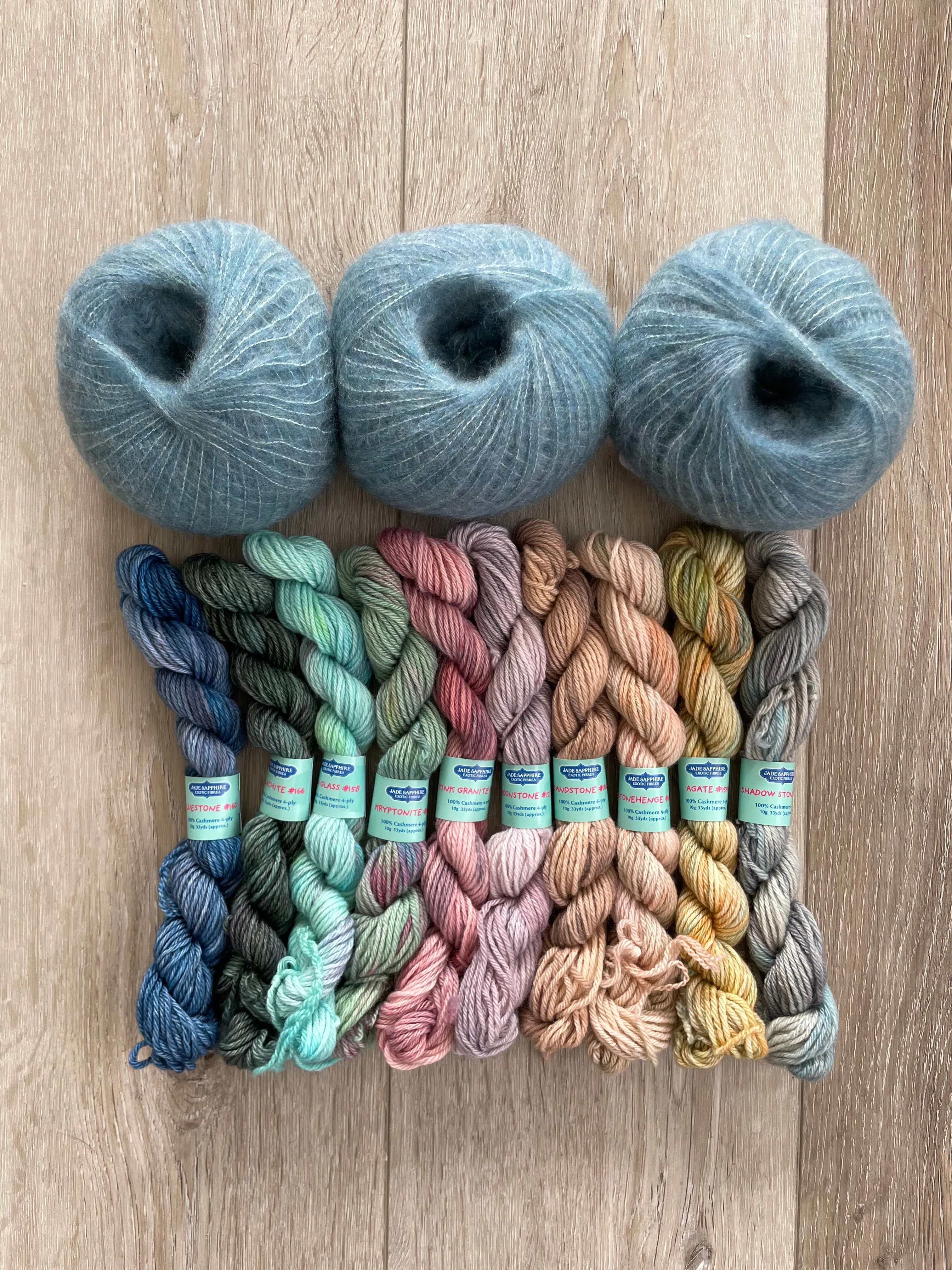 Kiddo Coloring Box Pullover Kit