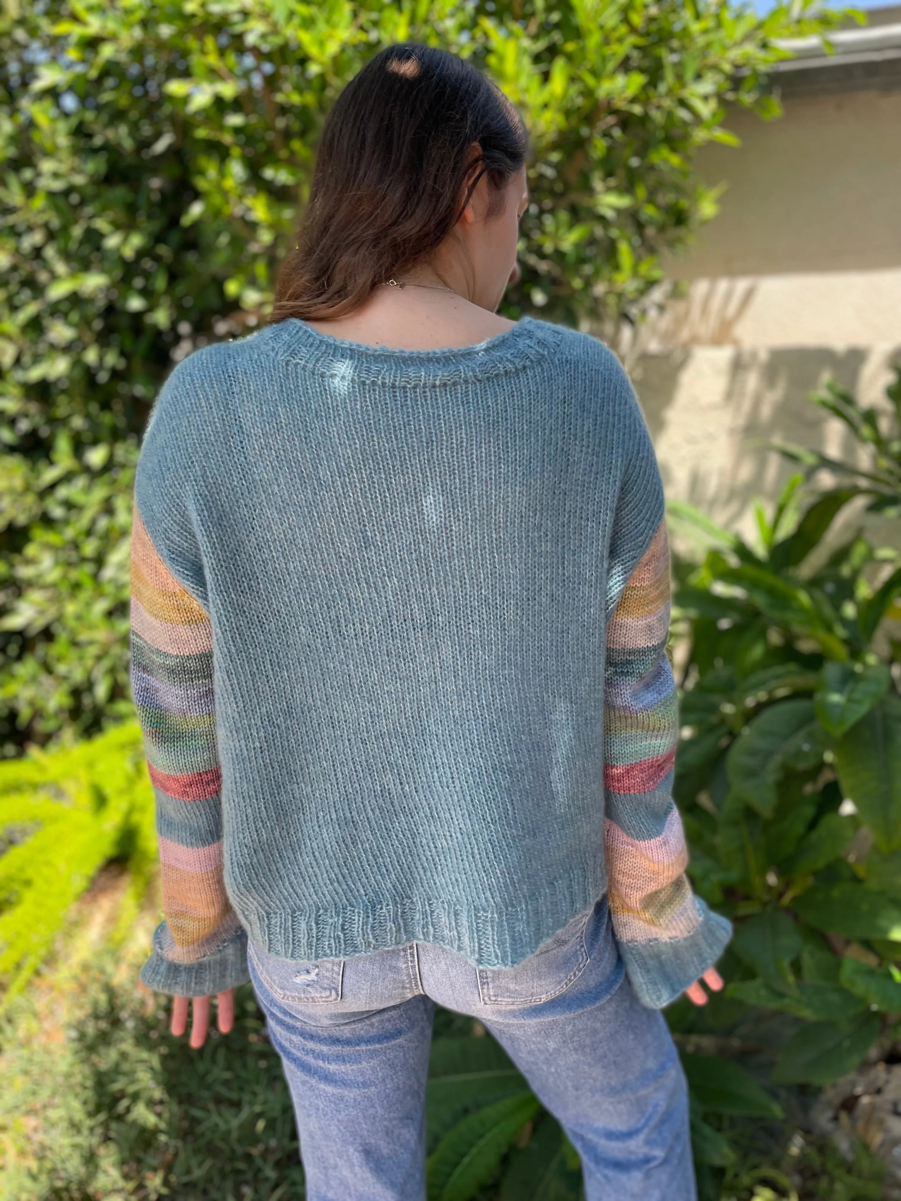 Marni's Coloring Box Pullover Kit