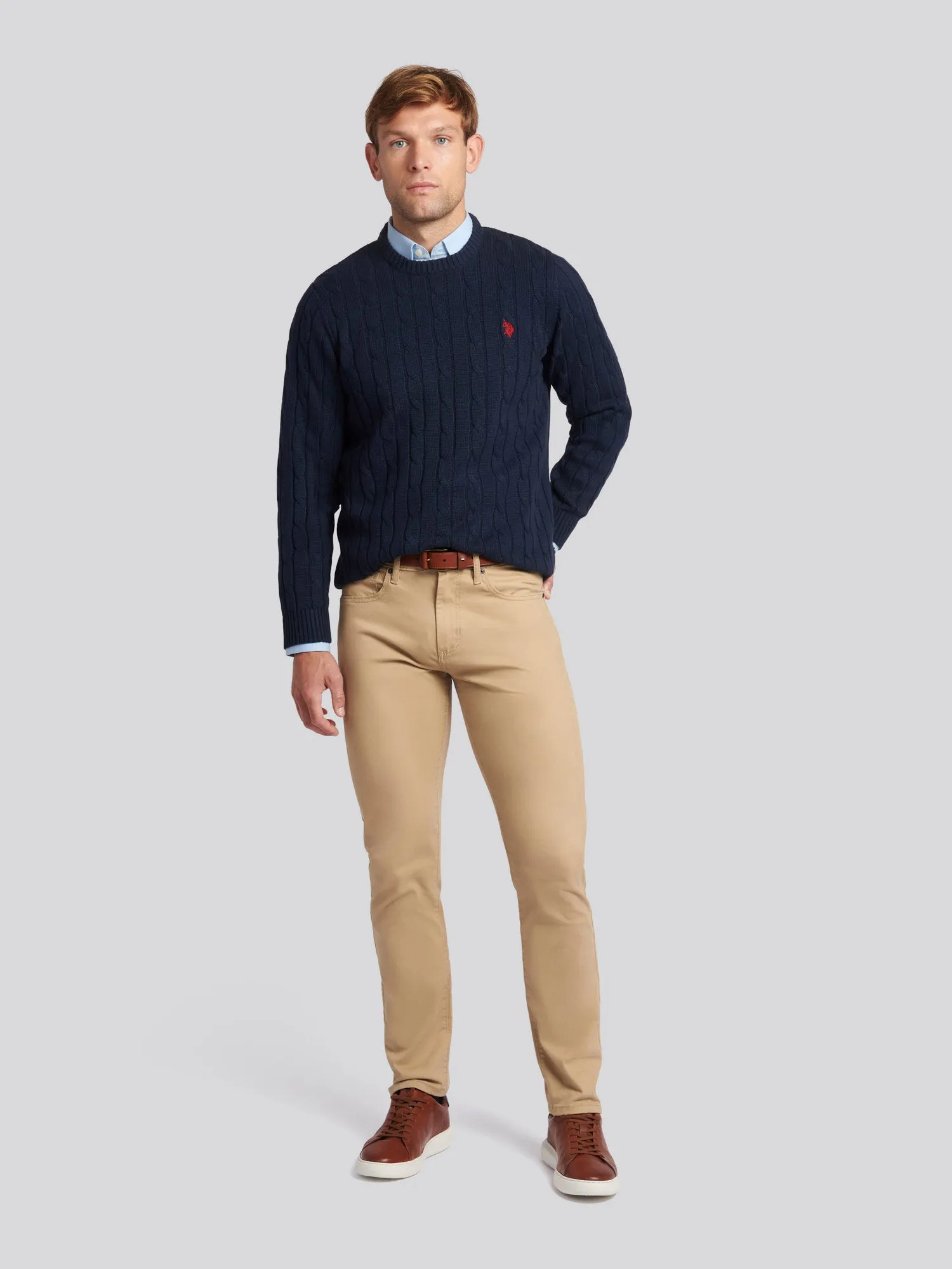 Mens Cable Knit Crew Neck Jumper in Navy Blazer / Haute Red