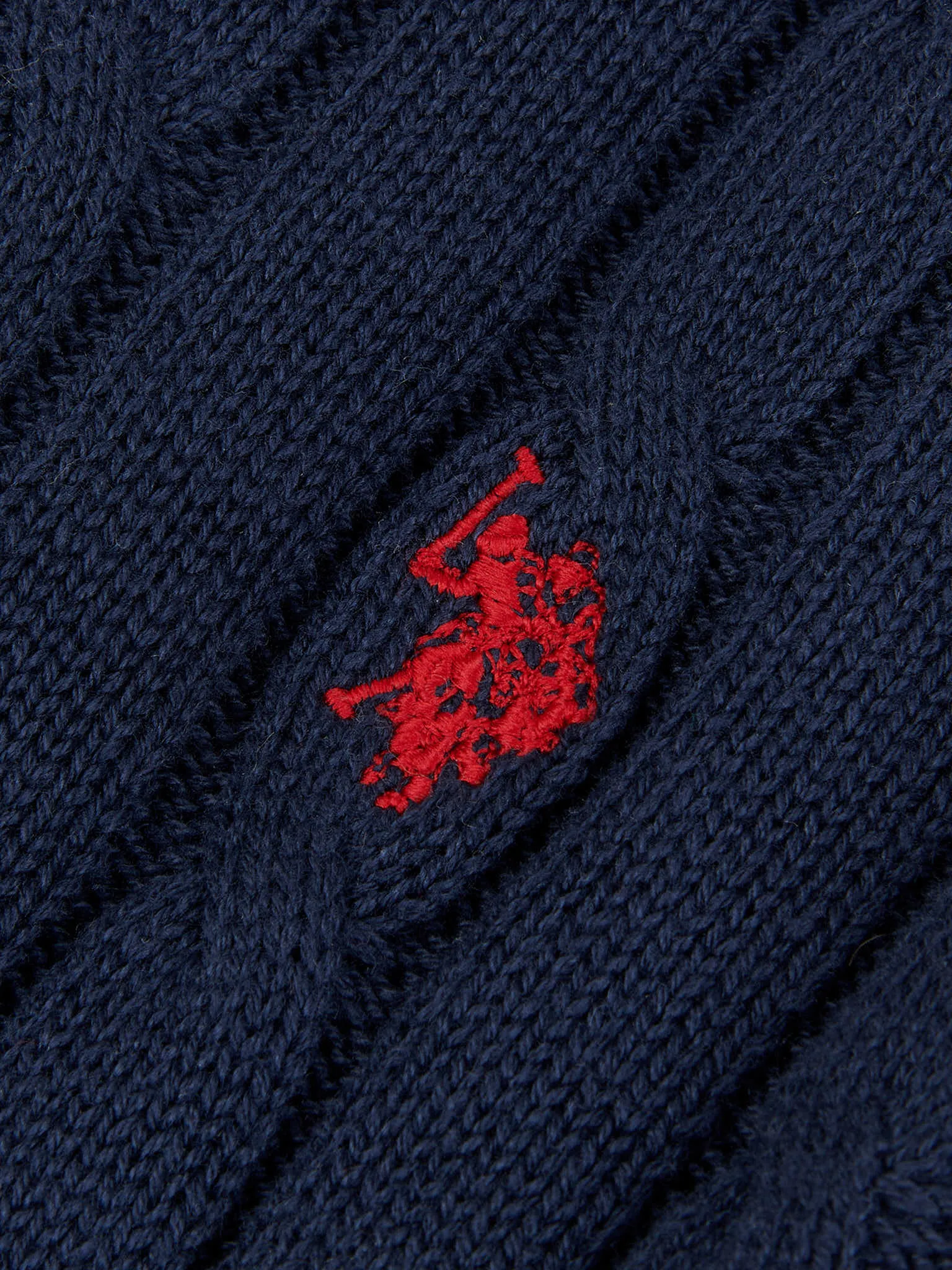 Mens Cable Knit Crew Neck Jumper in Navy Blazer / Haute Red