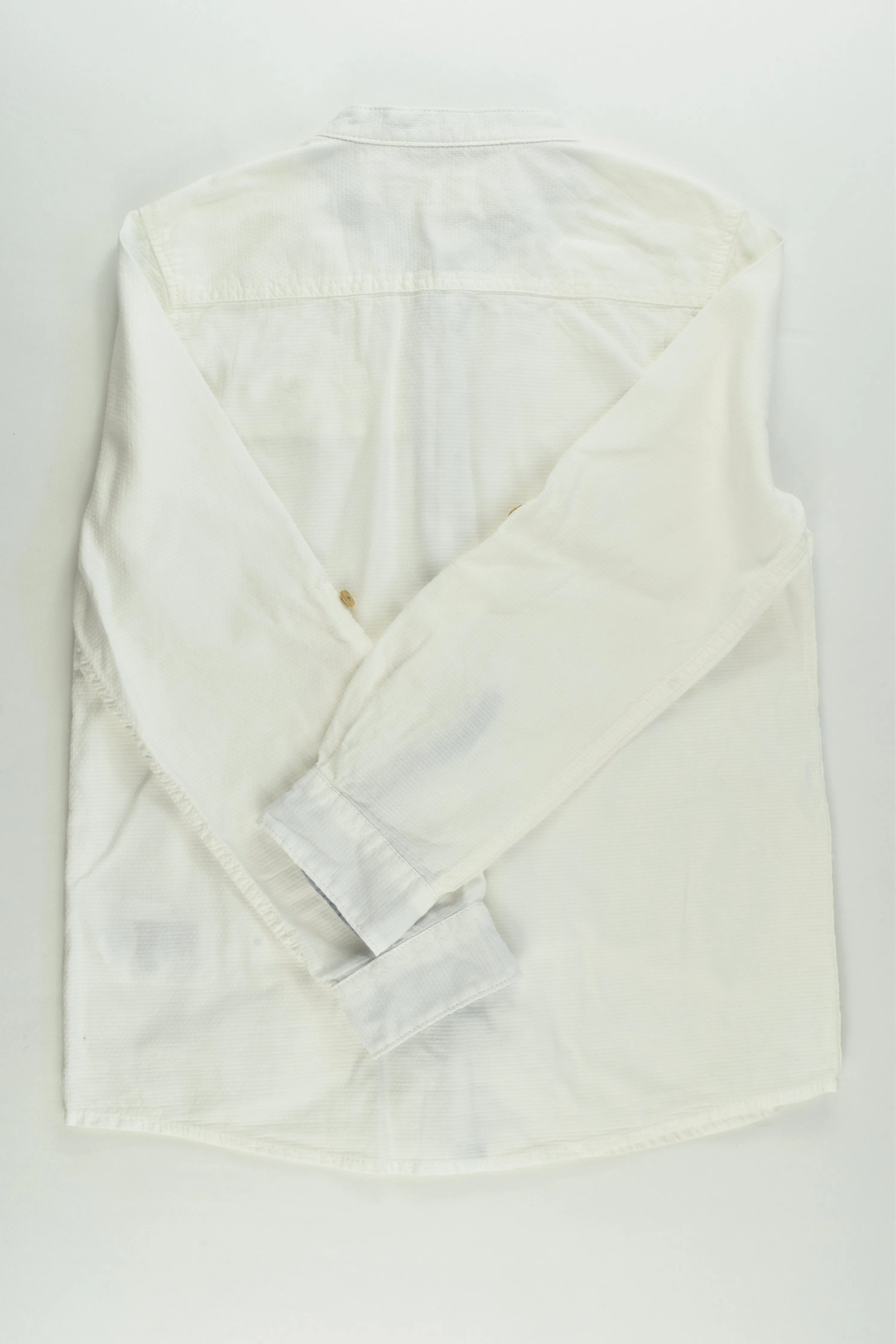 NEW H&M Size 8 (128 cm) Shirt