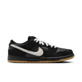 Nike SB Dunk Low Shoes - Black / White - Gum