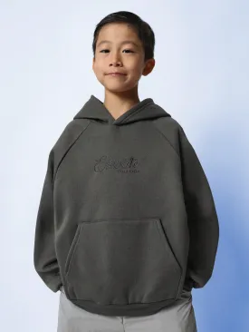 Tween Boys Comfy Regular Fit Overhead Raglan Hoodie With Embroidery Pattern